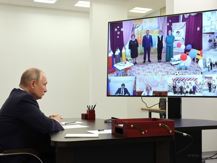 Никитин рассказал президенту РФ о новых образовательных объектах в регионе