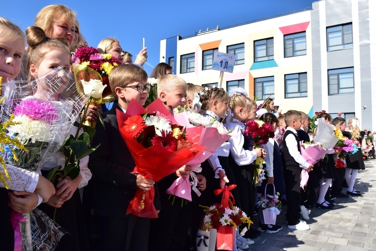 В поселке Волжский открыл свои двери новый центр образования