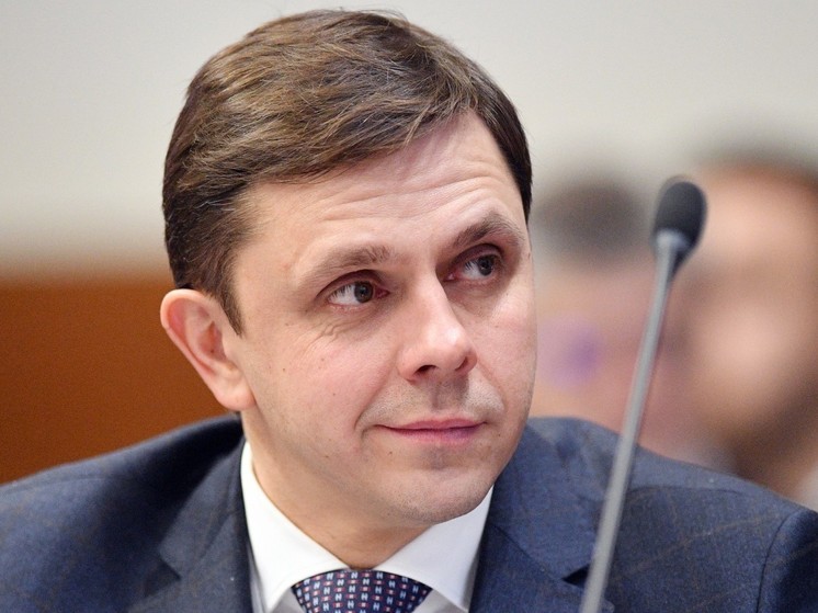 Губернатор Орловской области Андрей Клычков обратился в прямом эфире в соцсетях к жителям региона
