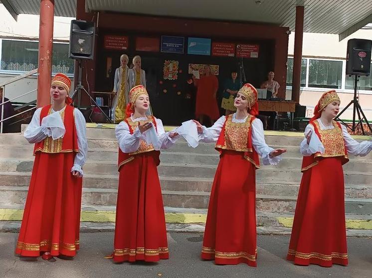 В Деревяницах отметили День микрорайона