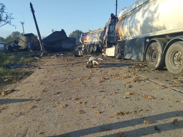 Ночной удар по Одесской области уничтожил бензовозы