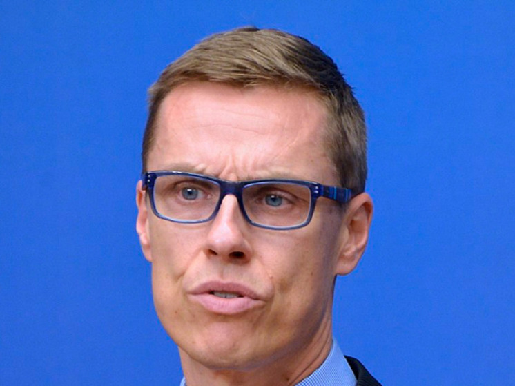 Экс-премьер Финляндии Стубб призвал надавить на Москву и Киев для переговоров