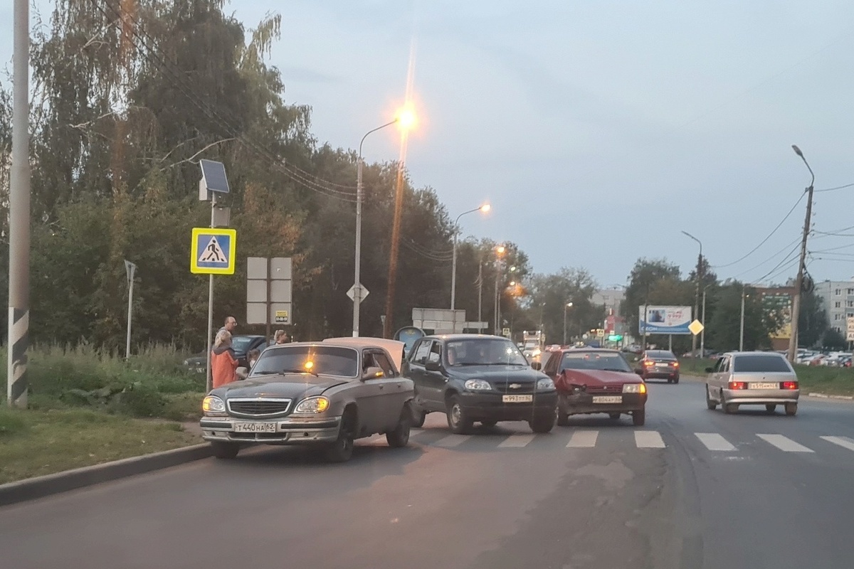 На Михайловском шоссе на выезде из Рязани произошла авария