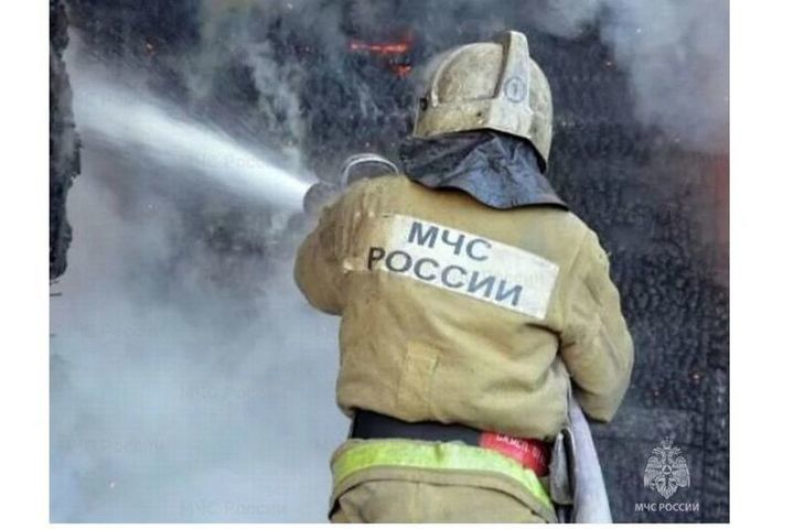 В Смоленске на улице 1-го мая сгорела баня