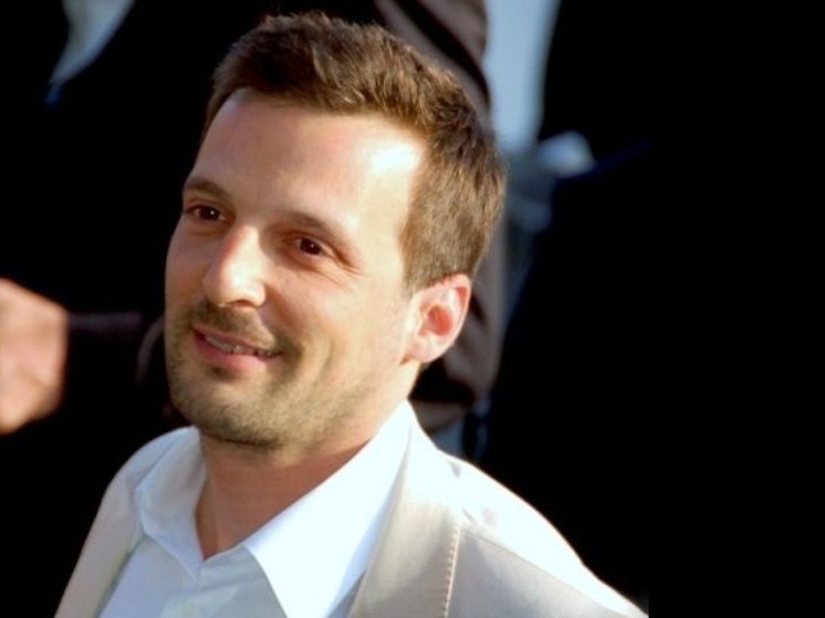 Французский актер и кинорежиссер Кассовиц разбился на мотоцикле в Париже