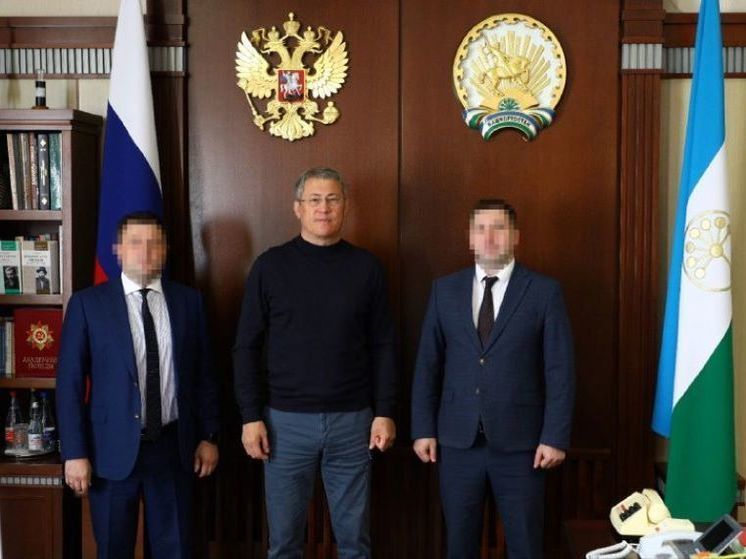 Радий Хабиров поддержал двух сотрудников своей администрации, которые отправятся на СВО