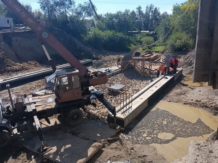 В Бурятии в Кяхте капитально ремонтируют мост
