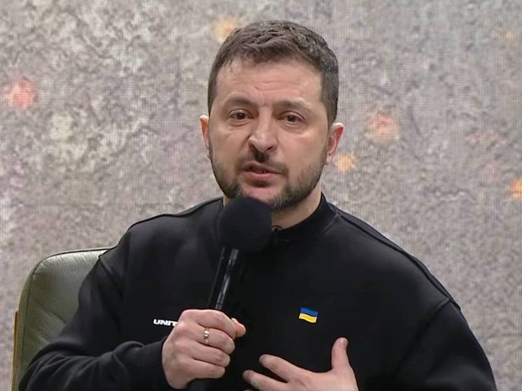 Читатели FT заявили о панике Зеленского из-за провала контрнаступления ВСУ