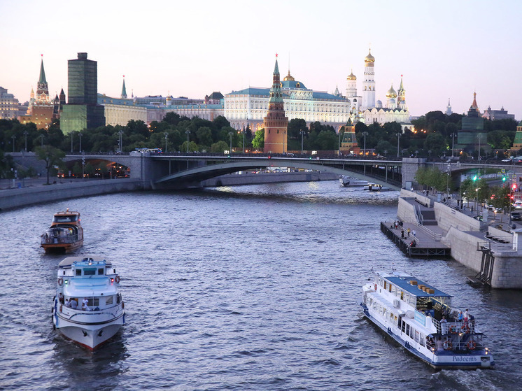 Минтранс предложил упорядочить скорость судов на Москве-реке - МК