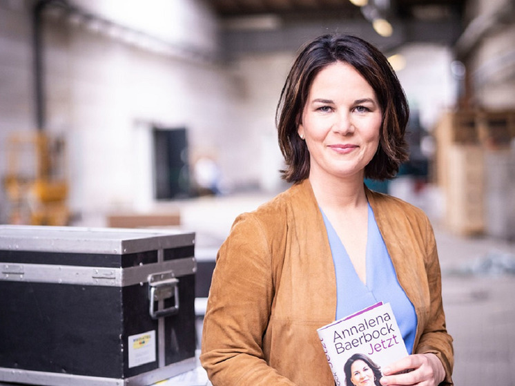 Глава МИД Германии Бербок назвала украинское зерно «кокаиновым»