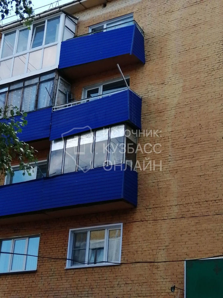 Опасная многоэтажка держит в страхе жителей кузбасского города