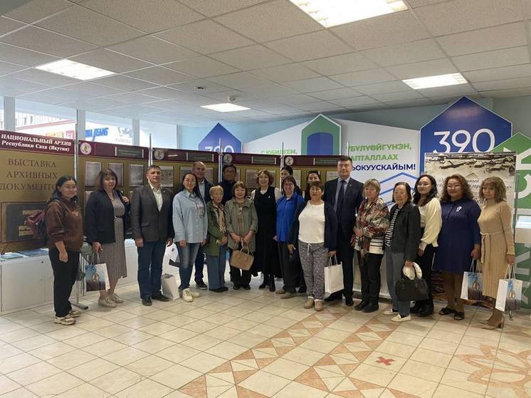 В Якутске открылась фотовыставка «Якутск – город трудовой доблести»