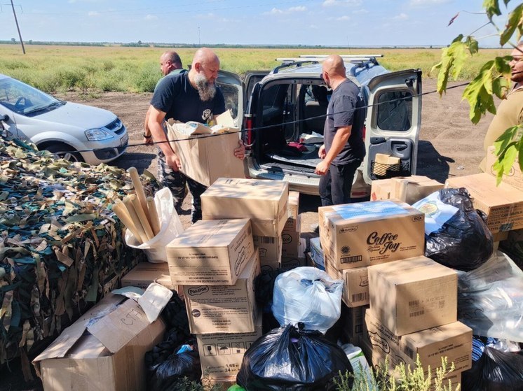 Казаки Ставрополья отправили в зону спецоперации гуманитарный конвой