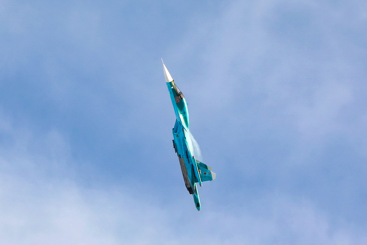 The State Duma called the main combat advantages of the Su-34 fighter ...