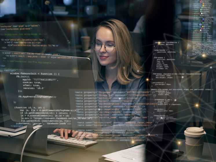 Жителям Ленобласти рассказали, сколько IT-вакансий разместили в регионе c начала года