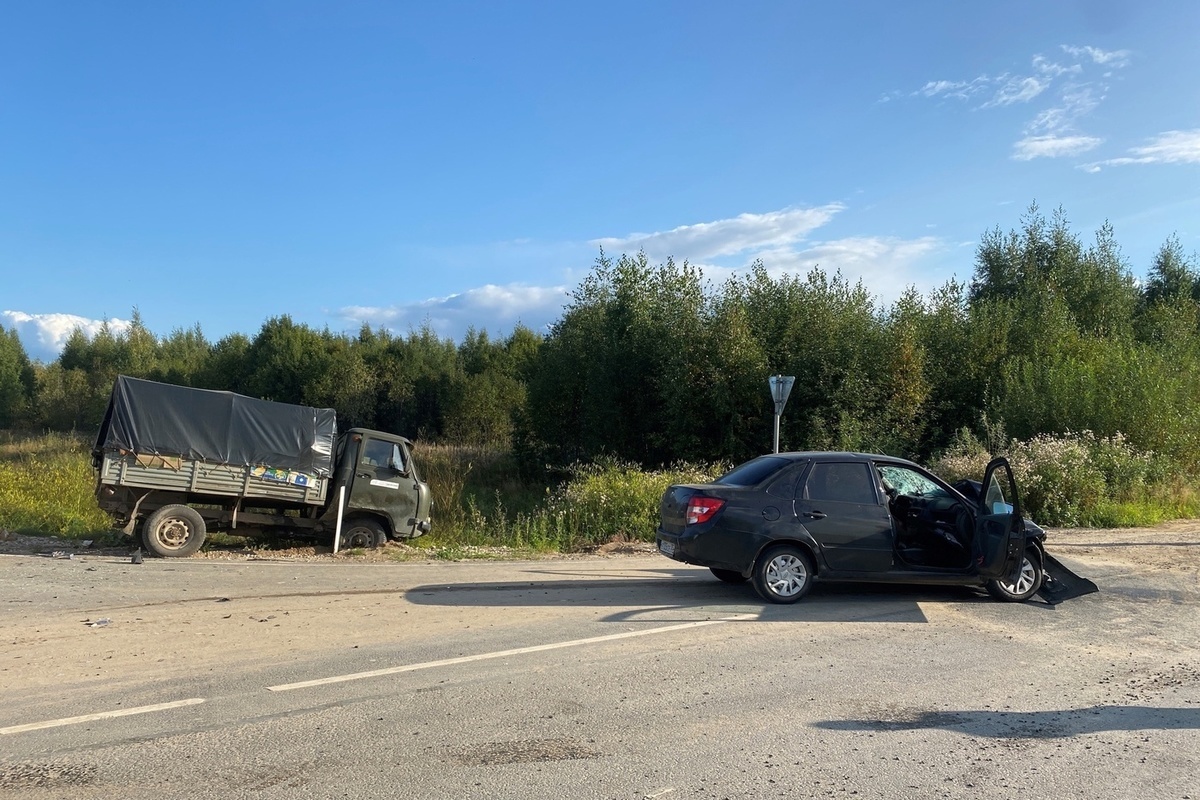 Водитель «Лады» скончался в ДТП на трассе в Архангельской области - МК  Архангельск