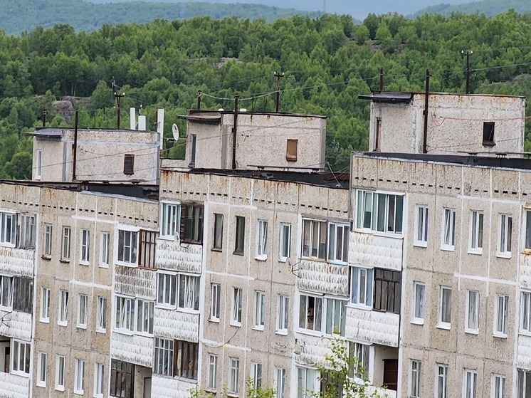 Более 1700 подъездов отремонтируют в Мурманской области
