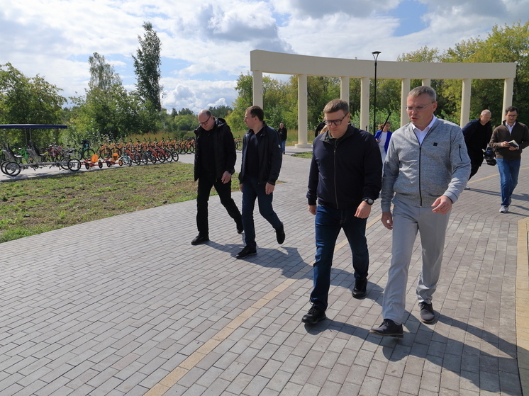 Губернатор отправился в город с рабочим визитом