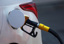 Рост розничных цен на автомобильное топливо продолжится в течение осени