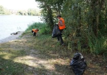 В Белгороде убрали мусор участок берега Северского Донца от железнодорожного моста до пляжа