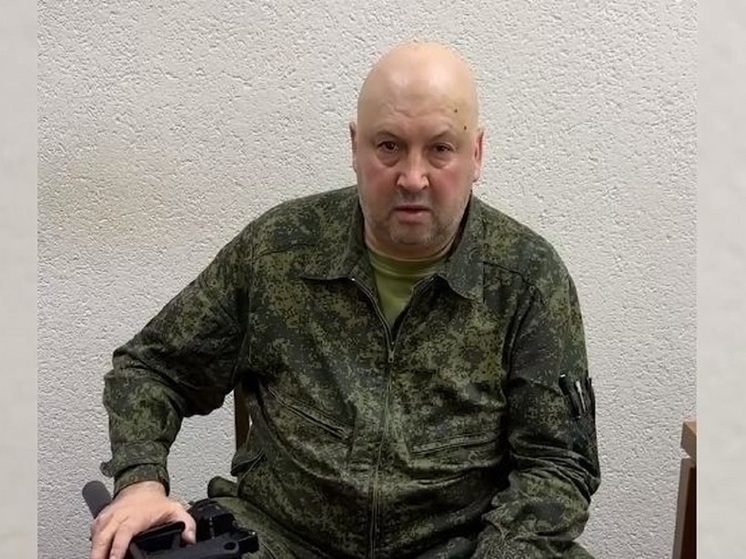 Стало известно о назначении новосибирского генерала Суровикина на «неплохую должность по СНГ»