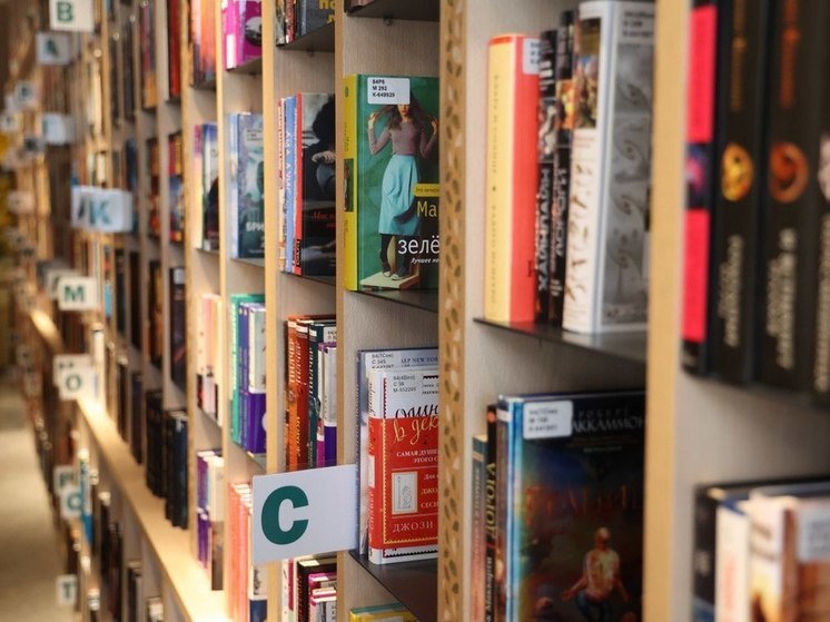 В главной библиотеке Южного Урала назвали самые популярные жанры книг у читателей