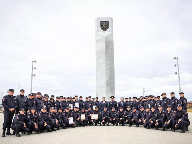 Глава Якутии поздравил патрульно-постовую службу органов внутренних дел РФ со столетием
