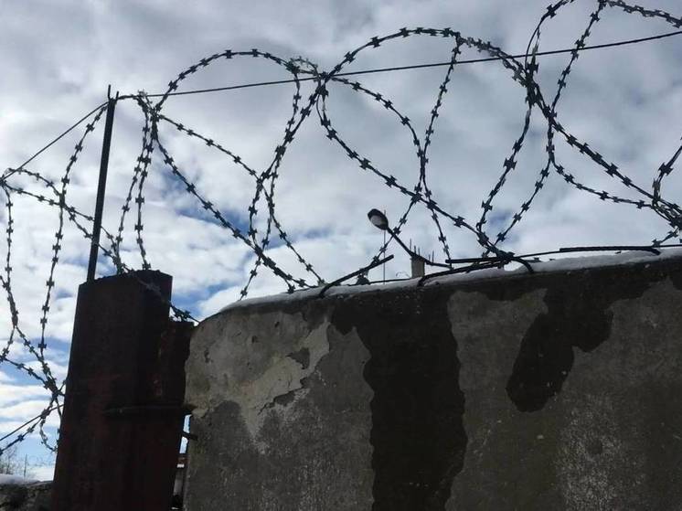В Саратове по подозрению в превышении должностных полномочий задержали чиновника
