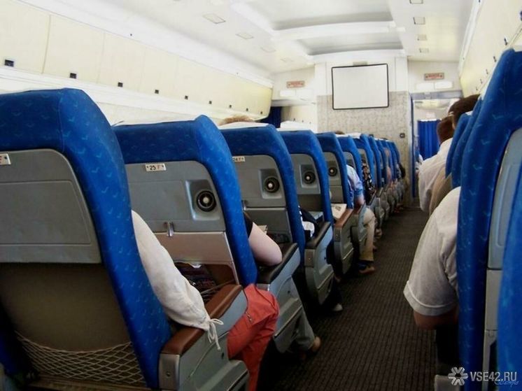 Пассажир заплатил четверть миллиона рублей после рейда в кузбасском аэропорту