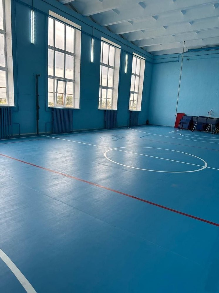 После проверки прокуратуры в ауле на Ставрополье отремонтировали спортзал школы