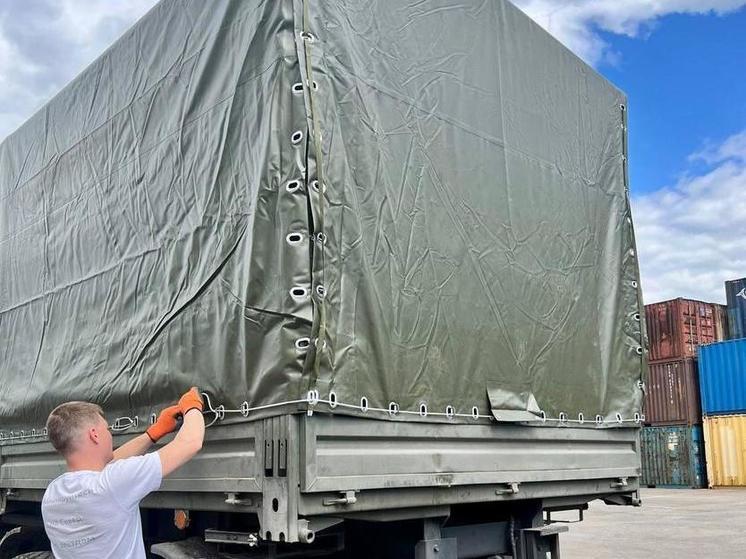 Защитники Донбасса получили более сотни тонн конфискованных грузов от калужан