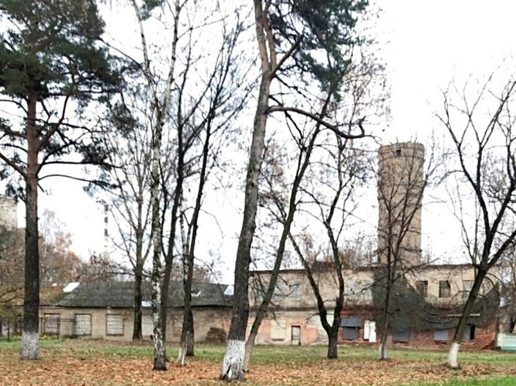 Заброшенное здание снесли в Люберцах