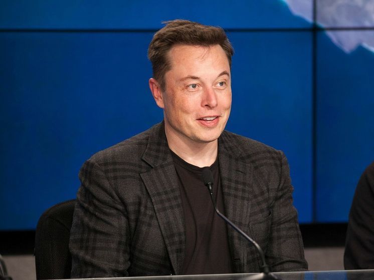 Илон Маск объяснил отказ дать Украине доступ к Starlink