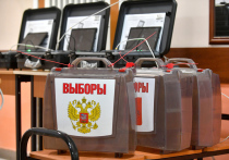 Ровно в полдень 7 сентября в здании Московской городской избирательной комиссии состоялась уже традиционная процедура, с которой начинается дистанционное электронное голосование (ДЭГ) в столице
