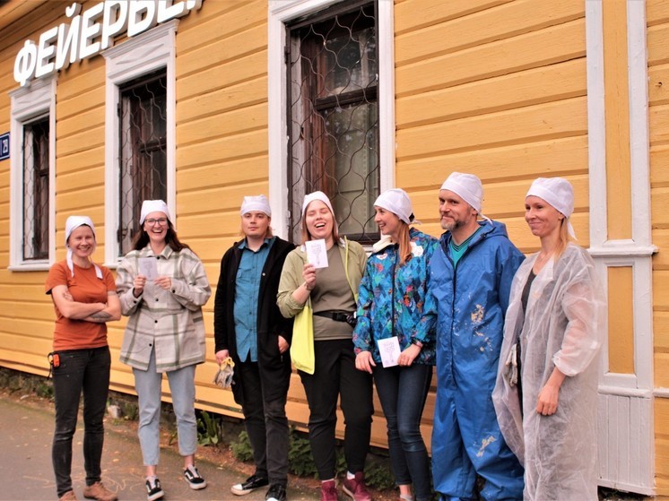 Участники фестиваля восстановления исторической среды покрасили столетний 
дом в Петрозаводске.
