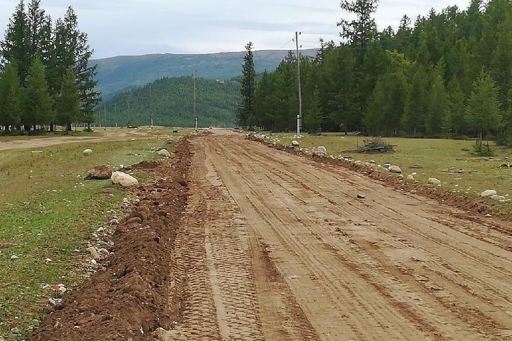 В Окинском районе Бурятии восстановили размытую и просевшую дорогу