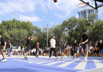 В краевой столице открыли новый объект для занятий спортом - площадку для уличного баскетбола