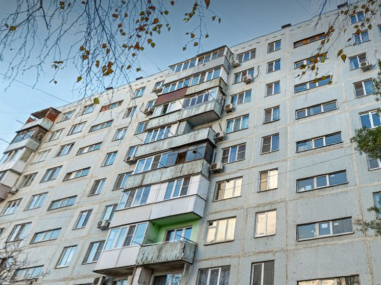 В Ростове на Северном из пожара в девятиэтажке эвакуировали 15 человек