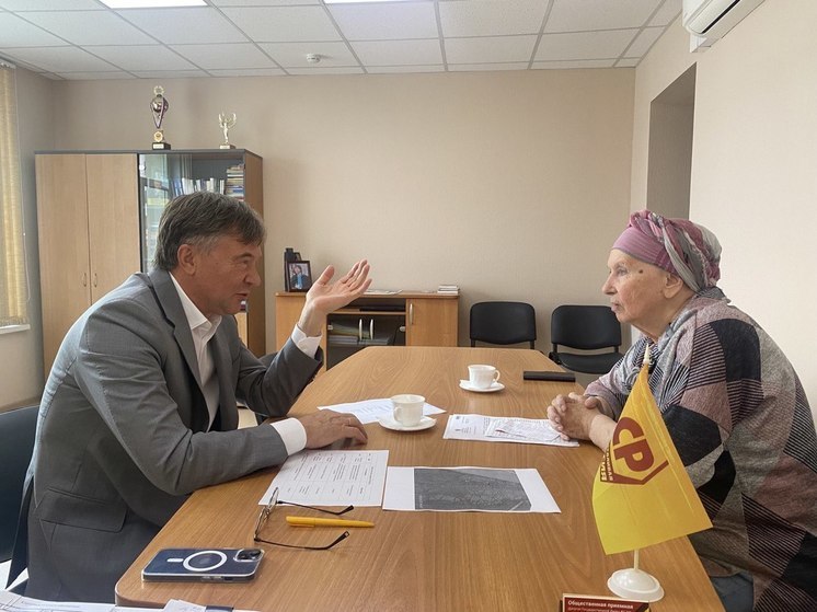 Лидер СРЗП в Алтайском крае Александр Терентьев провел личный прием граждан