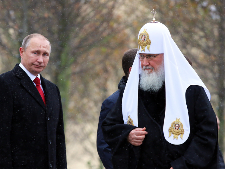 Путин рассказал, что его связывает с отцом патриарха Кирилла