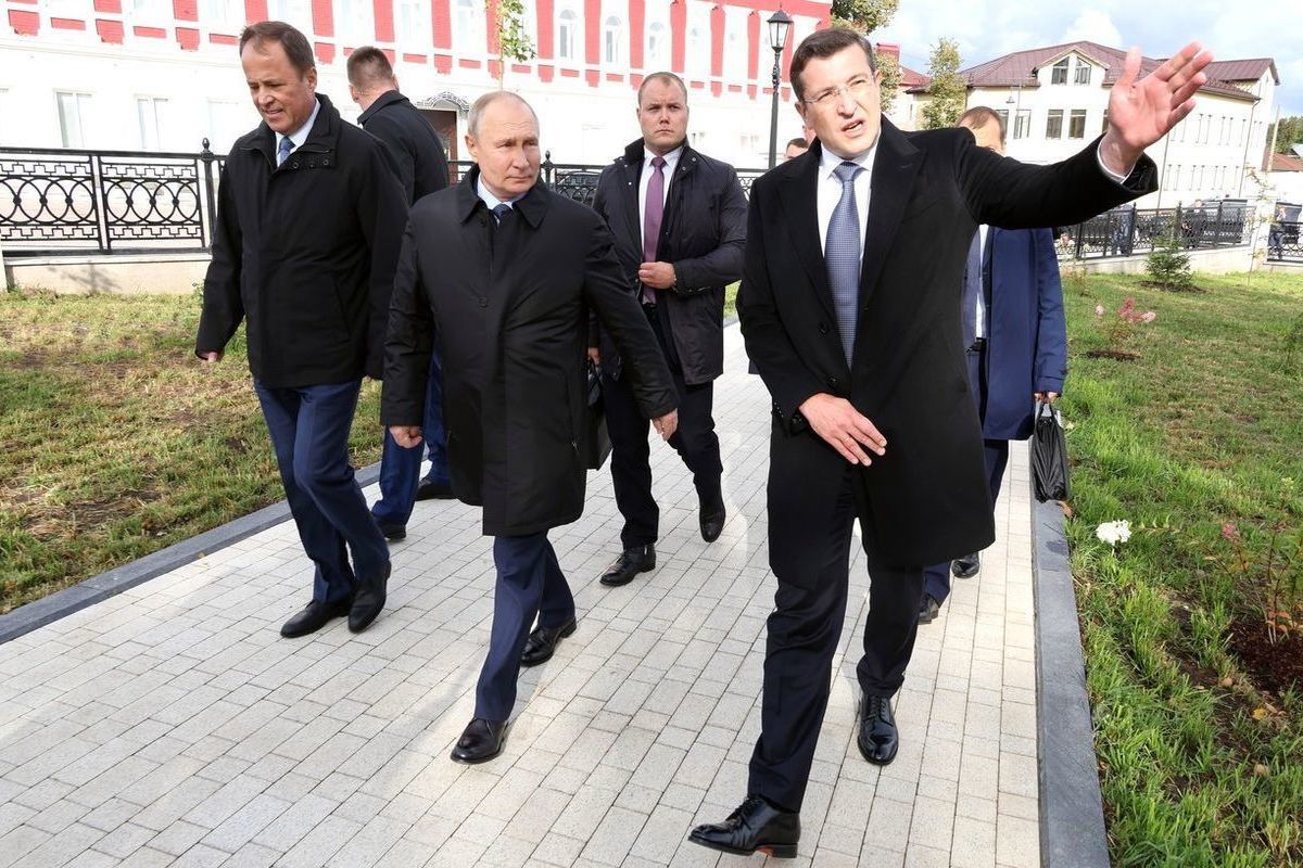 Путин приехал в город атомщиков Саров
