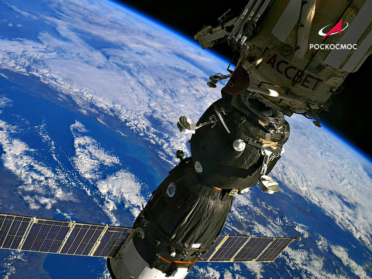 В Роскосмосе рассказали, зачем изменили орбиту МКС