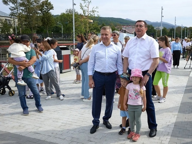 Открытие набережной Рогатки в Южно-Сахалинске стало подарком жителям ко Дню города
