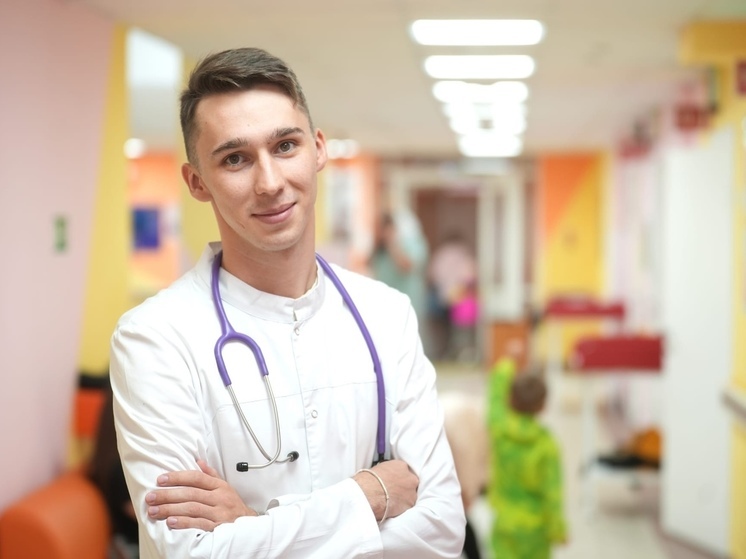 В больницах Ямала приступили к работе 11 новых врачей