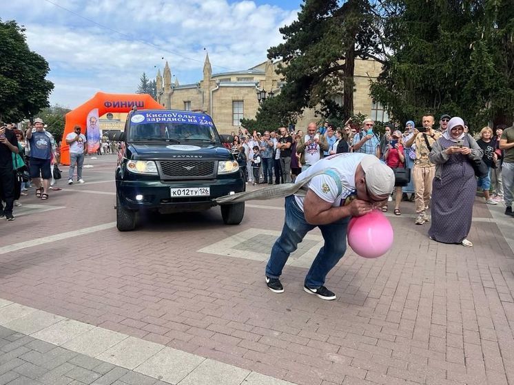 «Русский Халк» установил новый рекорд в истории спорта в Кисловодске на День города