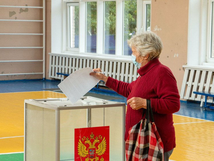 В Челябинской области начался единый день голосования