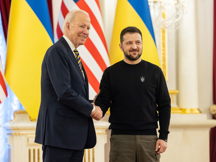 Экономист Сакс: США отошли от дипломатии, Украина стала их жертвой