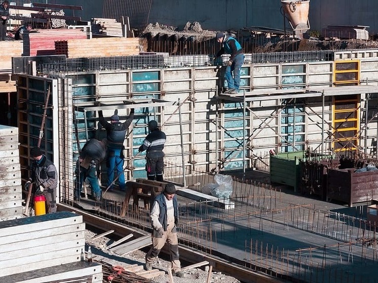 Челябинские специалисты восстановят здание Пенсионного фонда в Волновахе