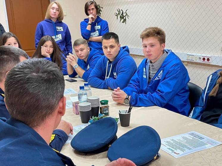 Молодогвардейцы встретились с ветеранами СВО на площадке Костромского филиала фонда «Защитники Отечества»