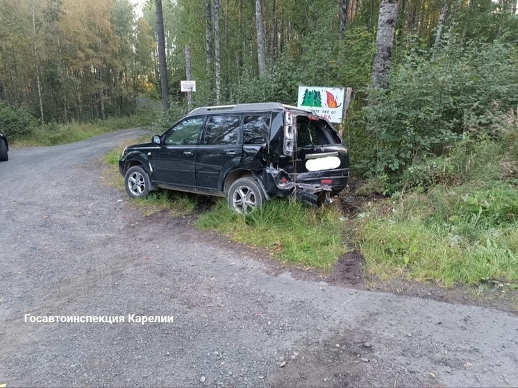Пенсионер на внедорожнике пострадал в аварии на трассе в Карелии
